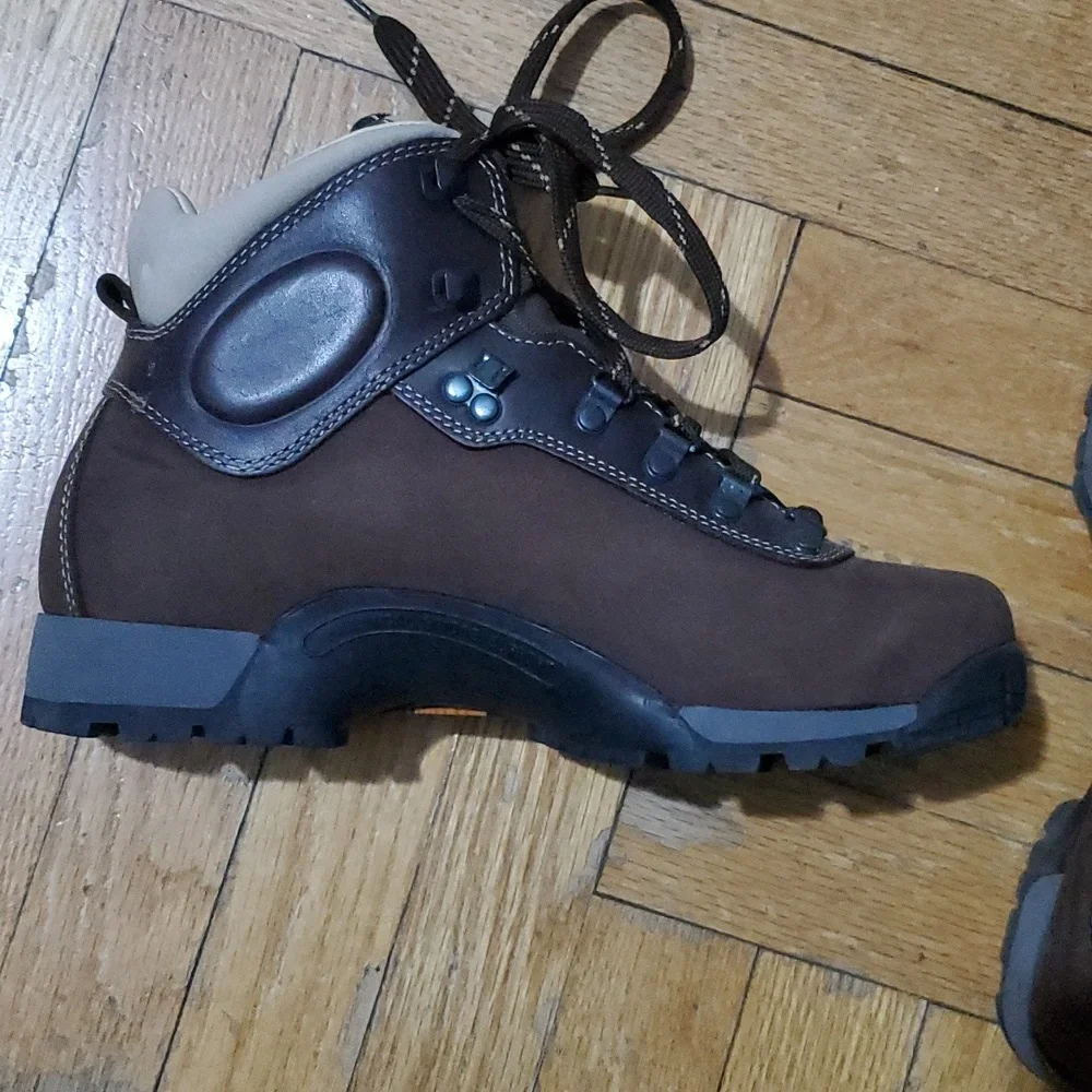 Shoes | Rare Dolomite Boots | Poshmark